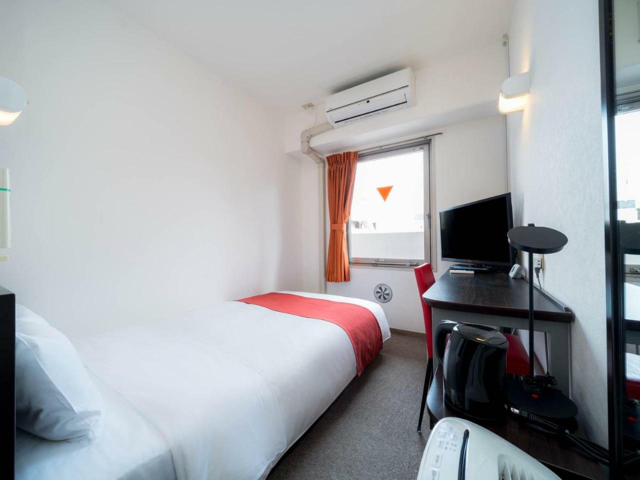 Super Hotel Inn Hakata Фукуока Екстериор снимка